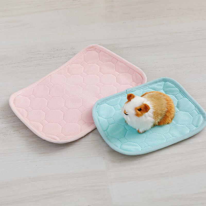 แผ่นรองกันน้ำสำหรับสัตว์เลี้ยง - Hedgehog Bedding Liner บทวิจารณ์และราคา